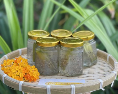 Tổ Yến Chưng Đường Phèn, Hạt Sen, Kỷ Tử - Món Ngon Thanh Nhiệt Cho Mùa Hè